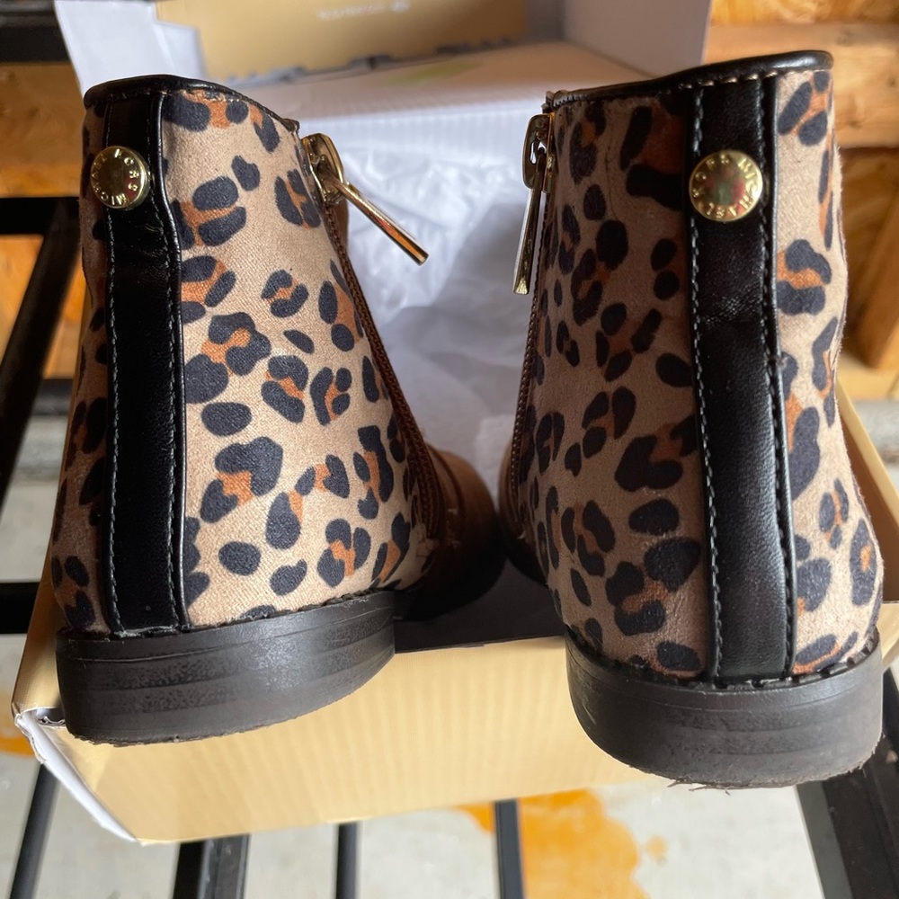 Gently Used Michael Kors Girls Booties
